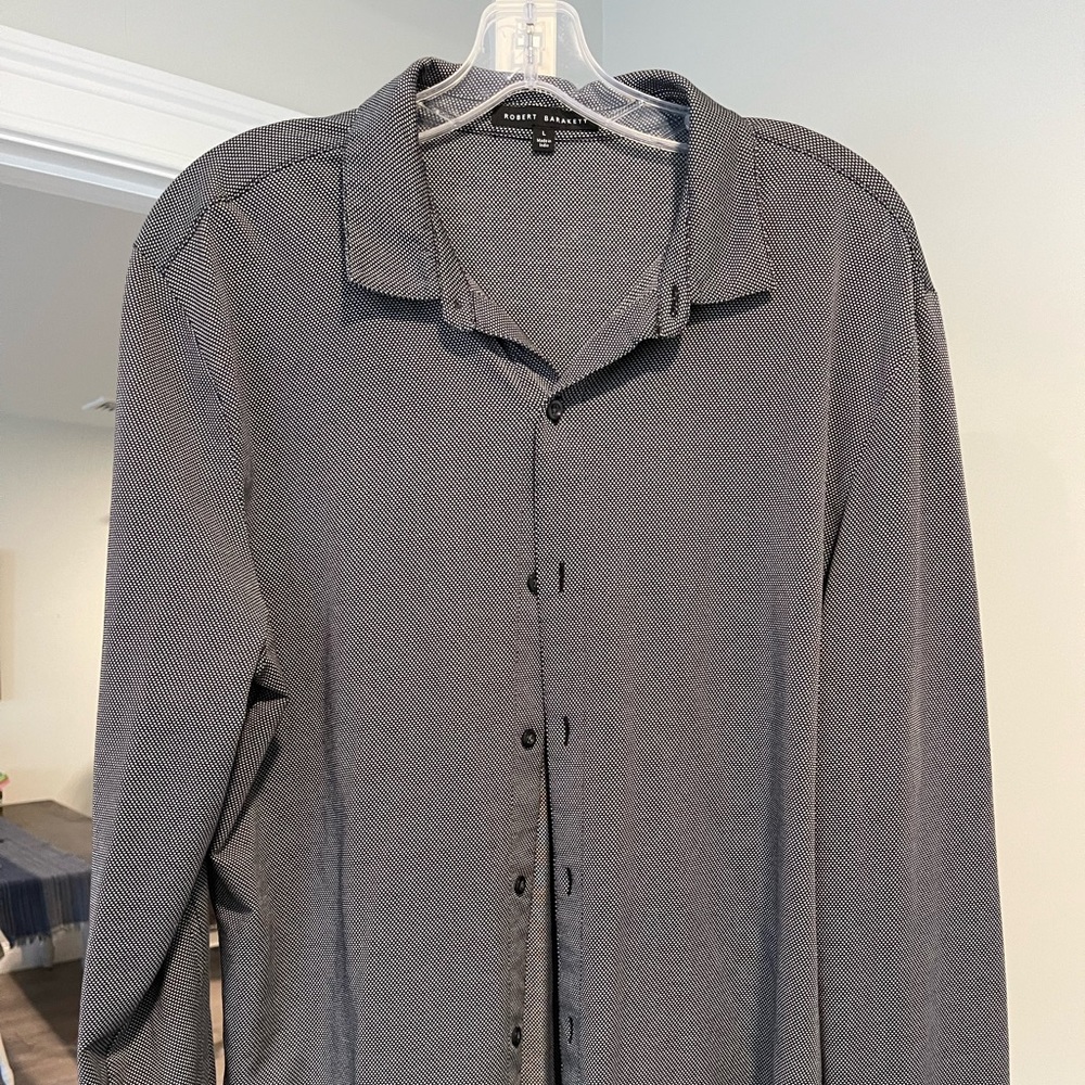 Robert Barakett black and white micro pattern button down. Cotton/poly blend